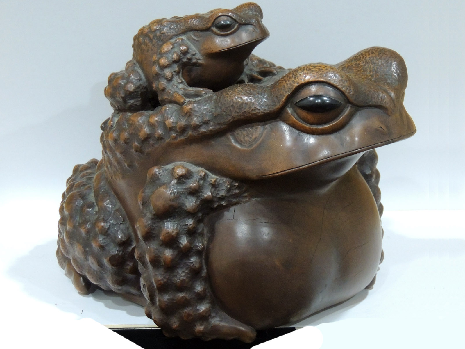 中国骨董品　蛙の親子　清代青磁水滴ご連絡ありがとうございます